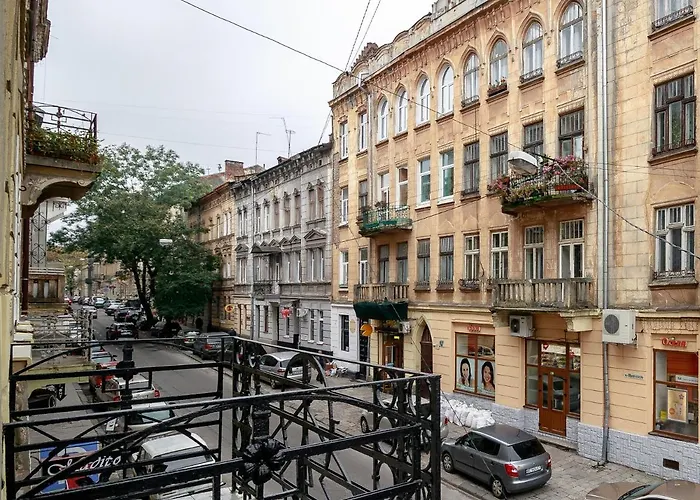 Apartment Golden Violin ! S